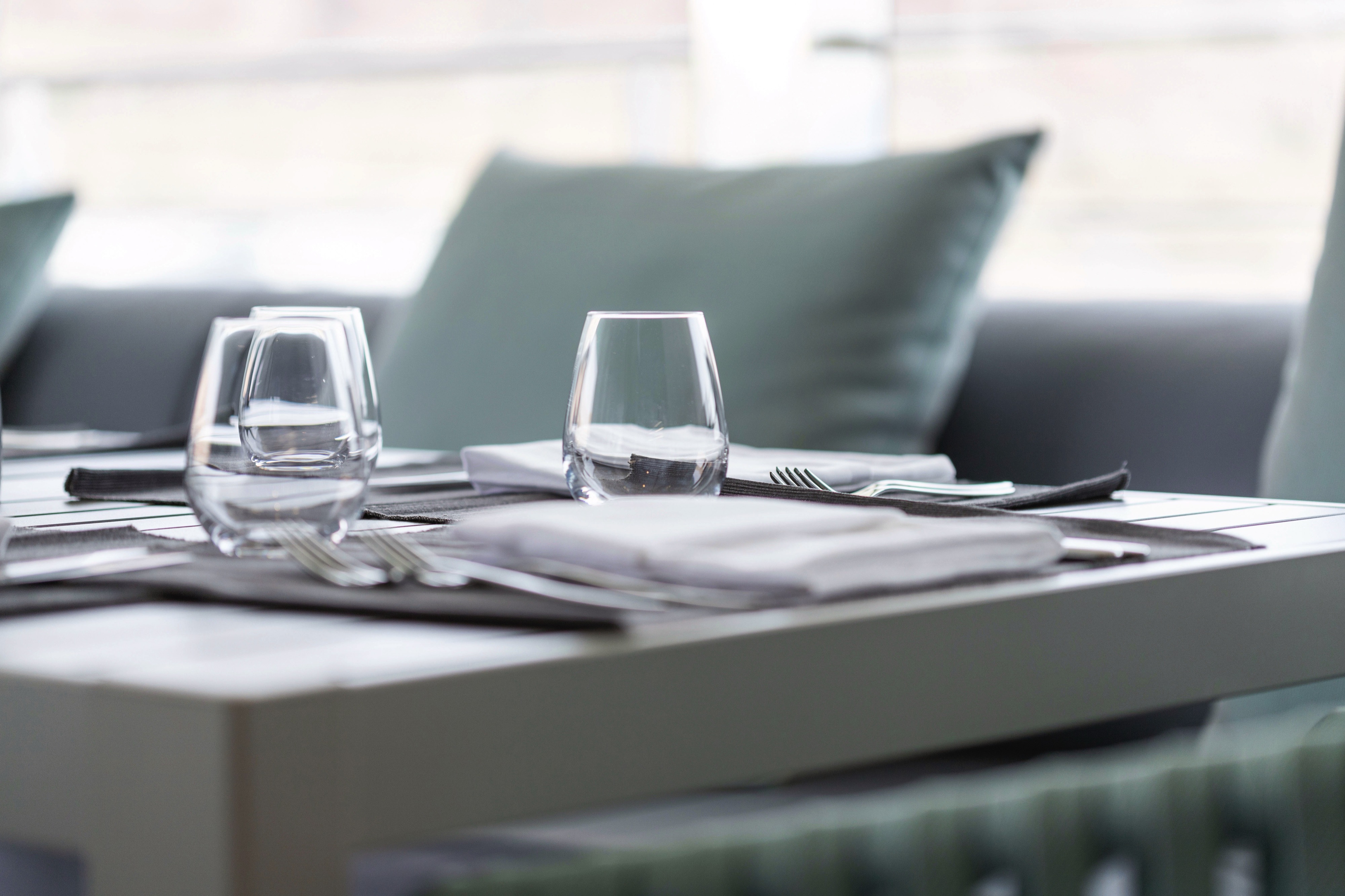 Emerald Sakara - Aqua Pool & Café